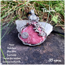 Charger l'image dans la galerie, Pendentif amour et guérison émotionelle en Thulite