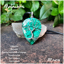 Charger l'image dans la galerie, Pendentif guérison et transformation en Malachite