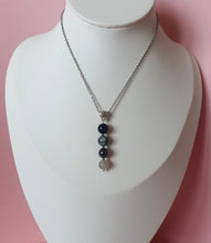 Charger l'image dans la galerie, Pendentif Chakra racine