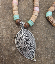 Charger l'image dans la galerie, Sautoir ancrage et harmonie