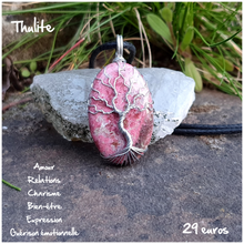 Charger l'image dans la galerie, Pendentif amour et guérison émotionelle en Thulite