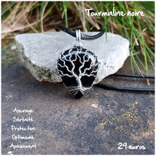 Charger l'image dans la galerie, Pendentif ancrage et protection en Tourmaline noire